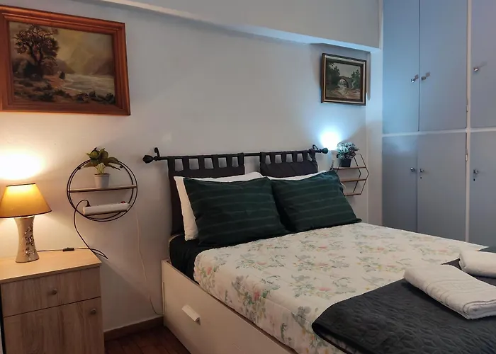 Smart Cozy Apartment In Athens!